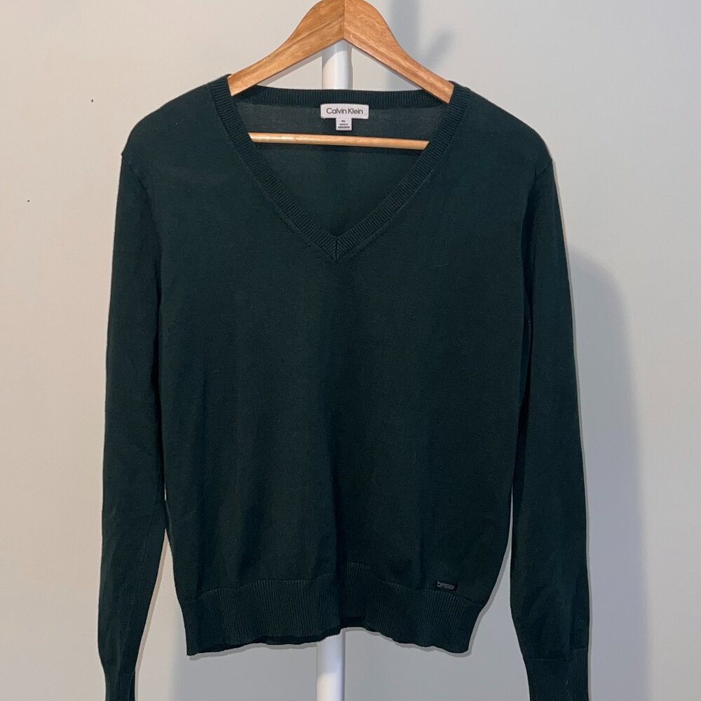 Emerald Green V-Neck Sweater